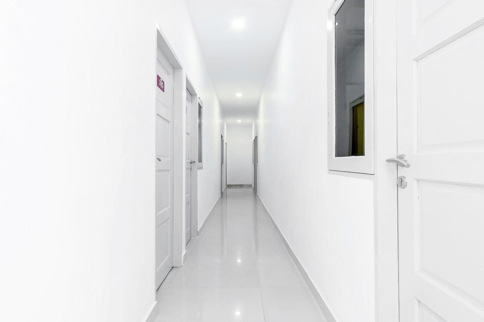 Super Oyo 360 Mangaan Residence Medan Zewnętrze zdjęcie